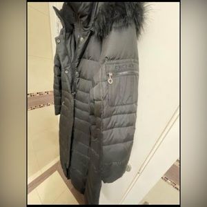 DKNY Women’s down coat 1x New